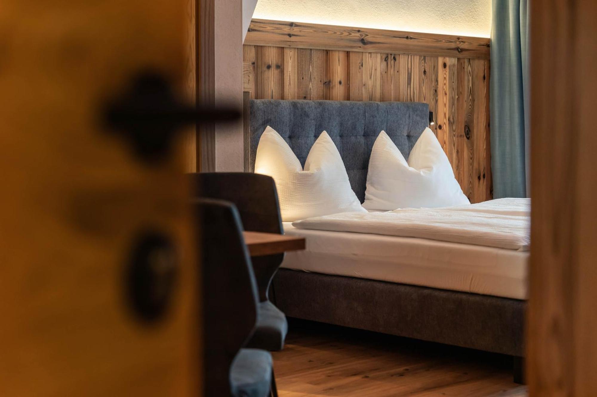 Hotel Garni Montana Mayrhofen Esterno foto