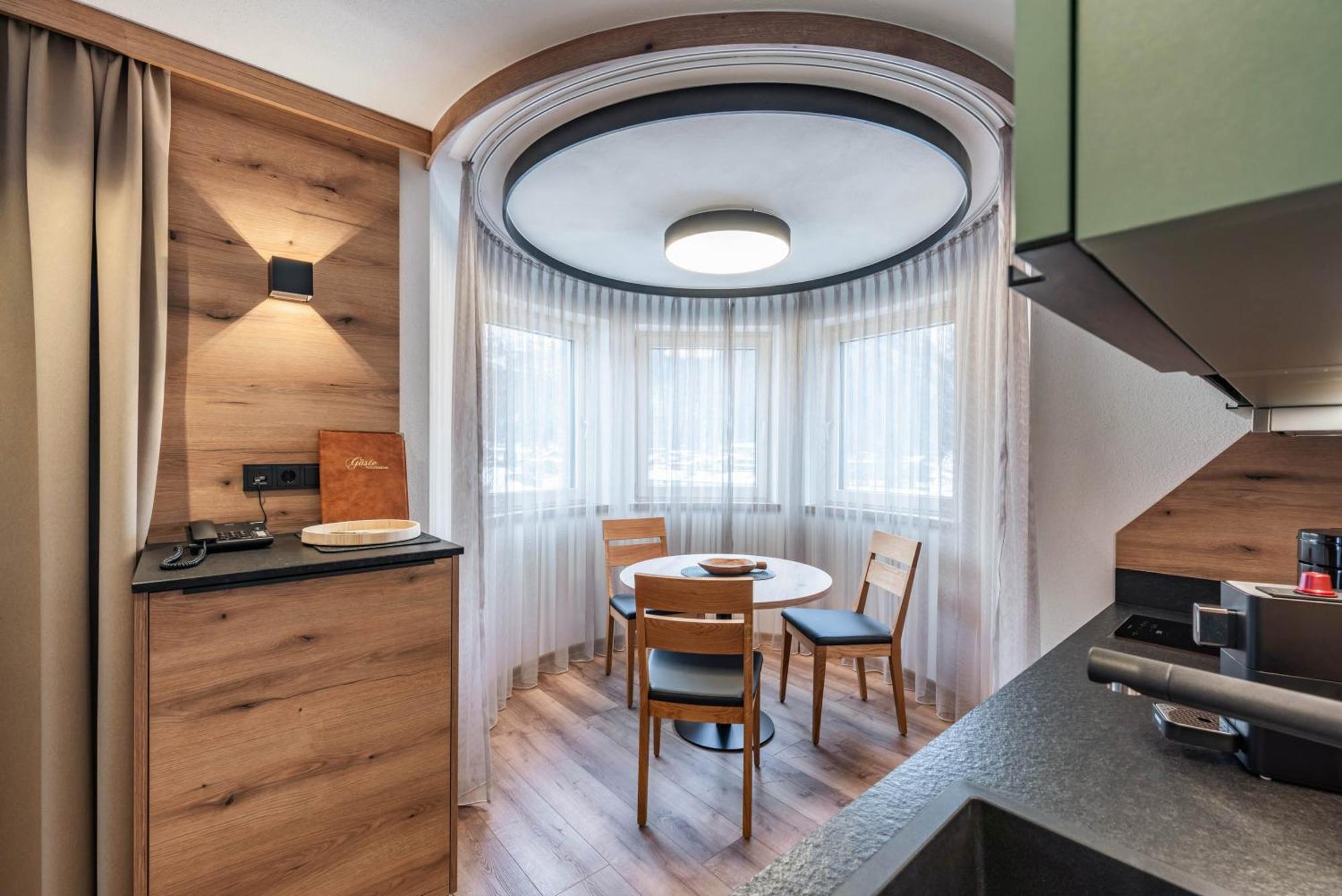 Hotel Garni Montana Mayrhofen Esterno foto